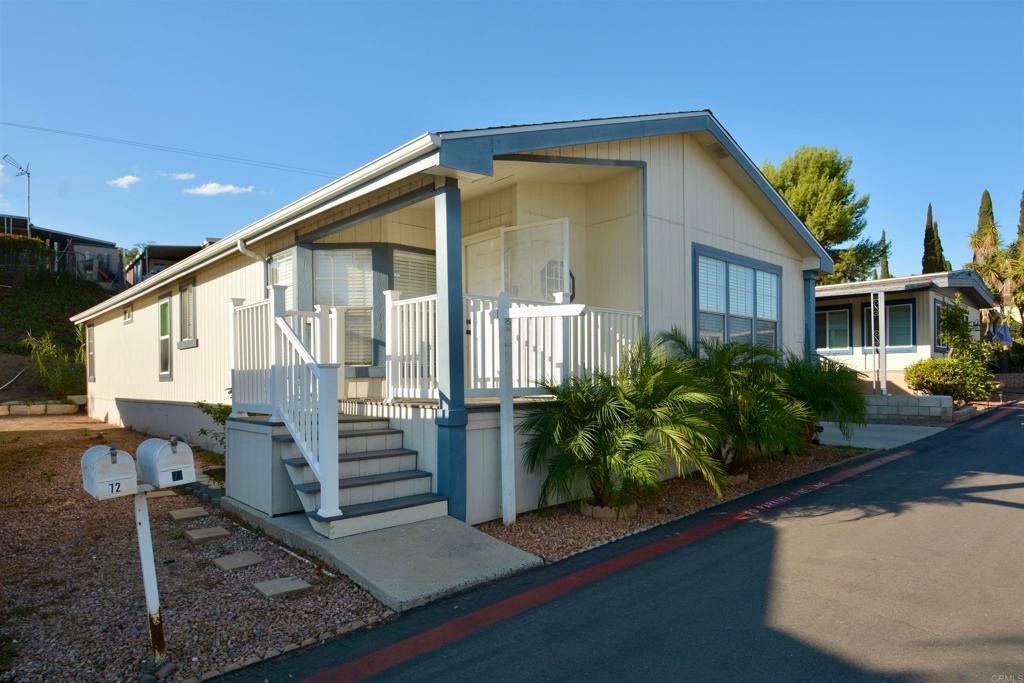 Photo of Listing #PTP2506551