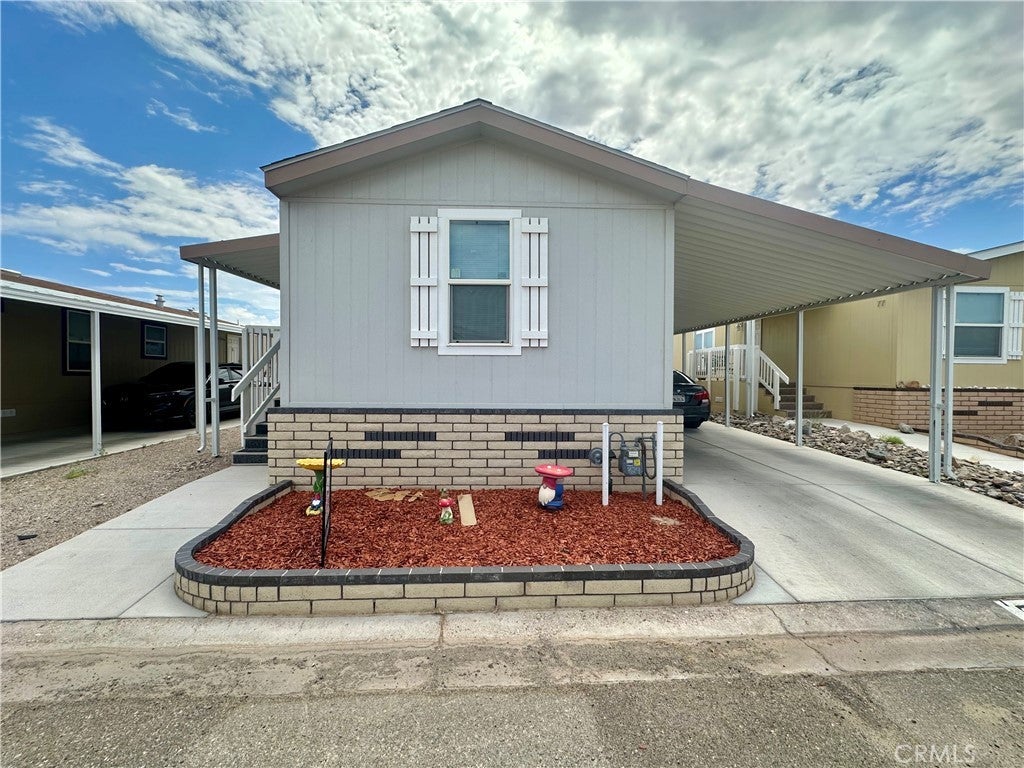 900 Coronado # 76, Needles