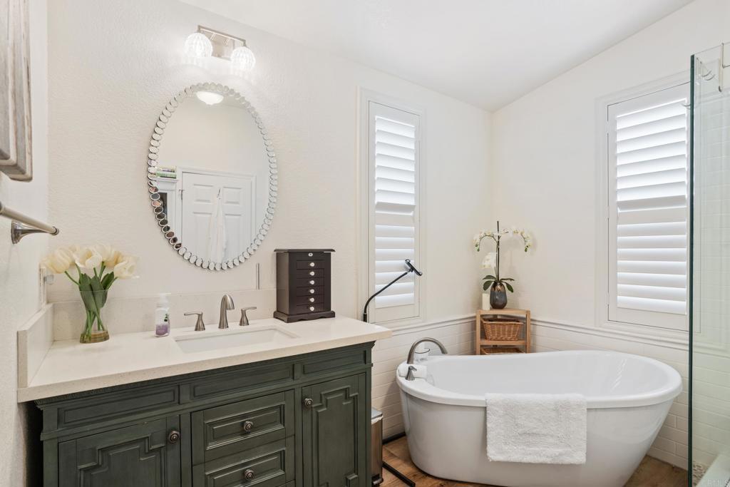 Photo of Listing #NDP2508472