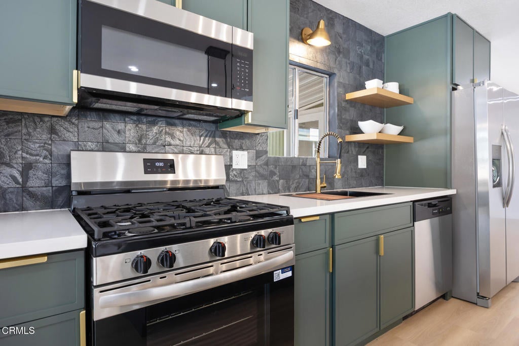 Photo of Listing #P1-23949