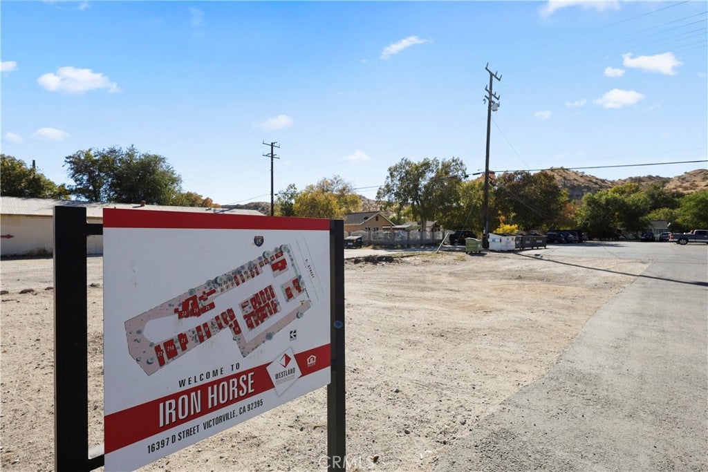 Photo of Listing #DW25202394