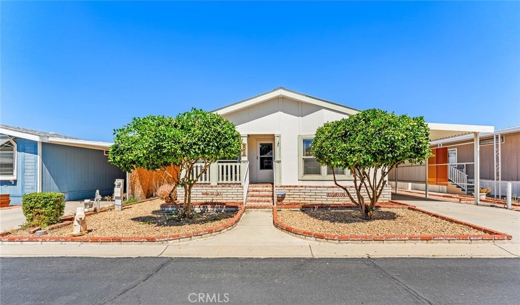 Photo of Listing #SW25214384