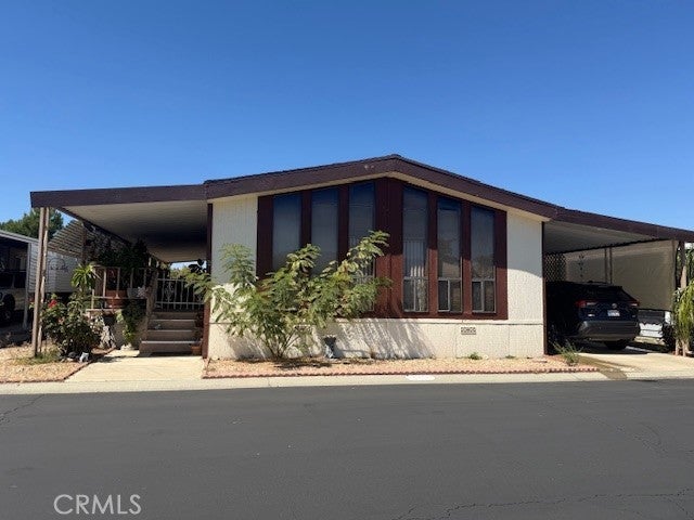 Photo of Listing #ND25216405