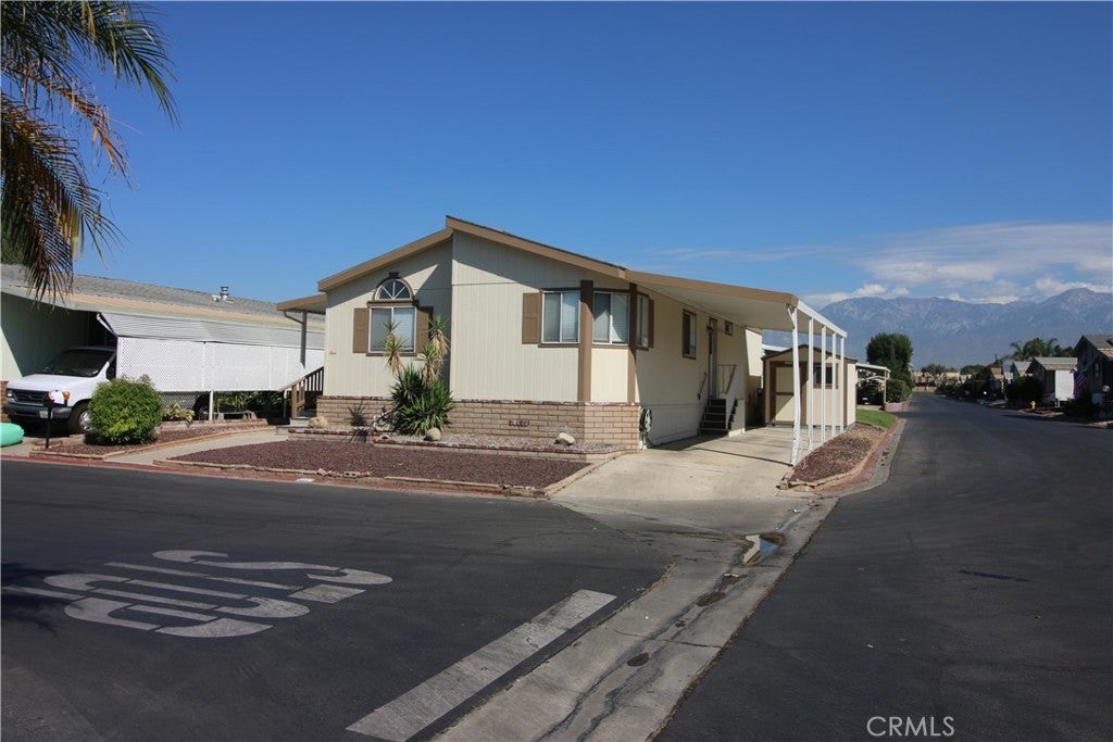 Photo of Listing #CV25217617