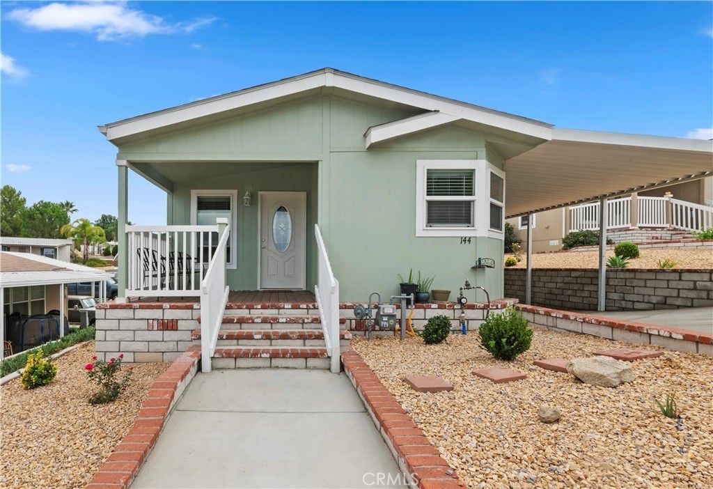 1536 S State St # 144, Hemet