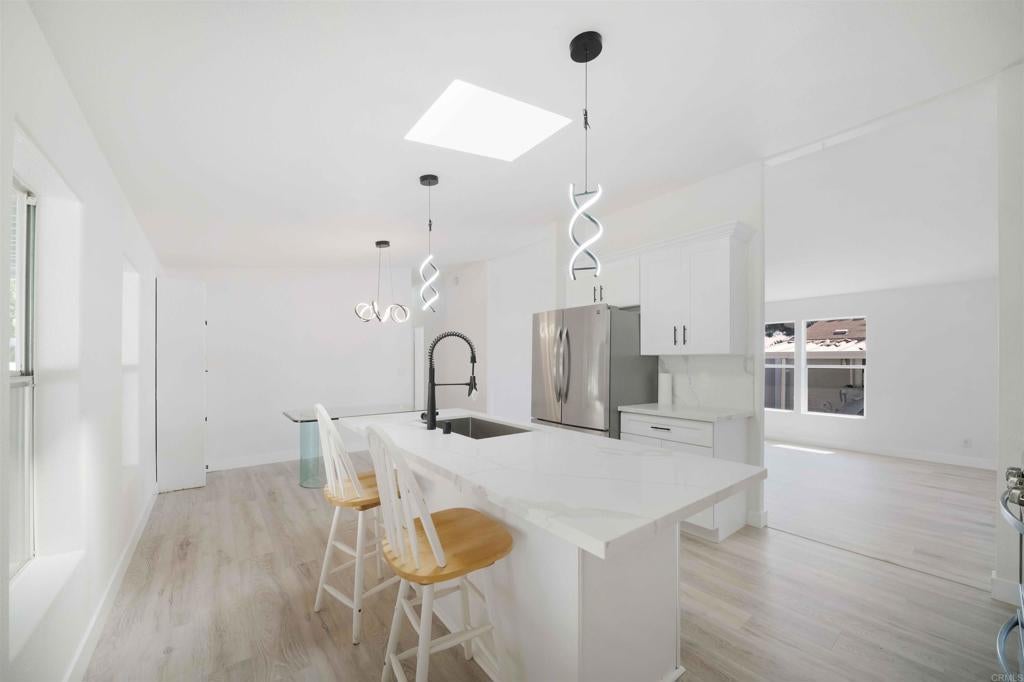 Photo of Listing #PTP2507531