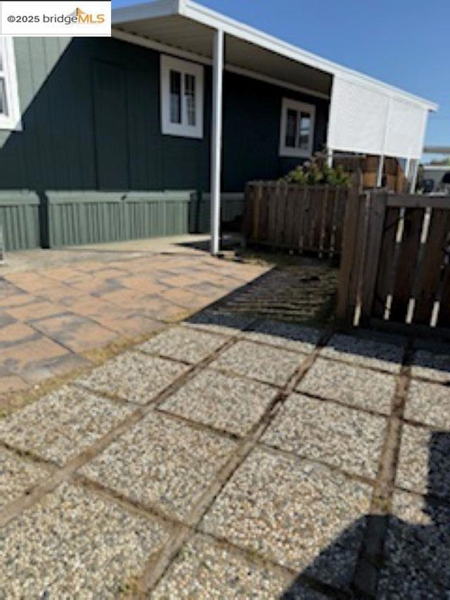 99 Ottawa St, Oakley