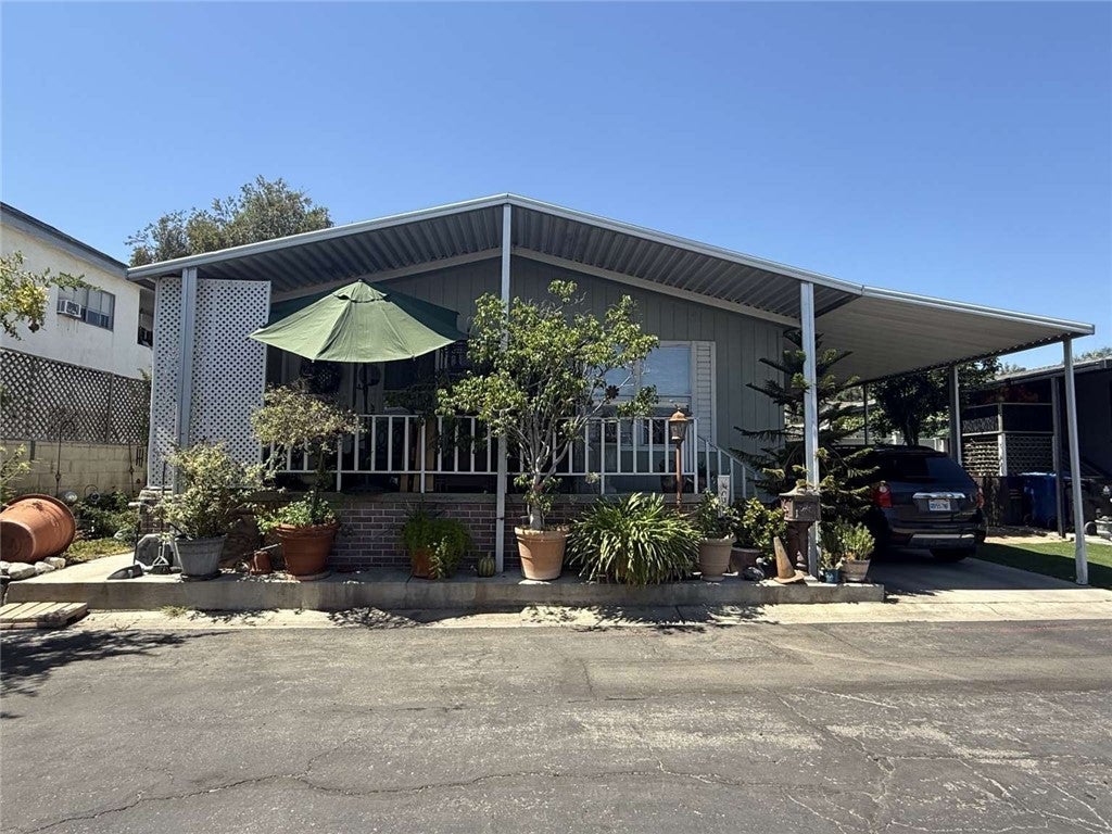 8811 Canoga Avenue # 543, Canoga Park