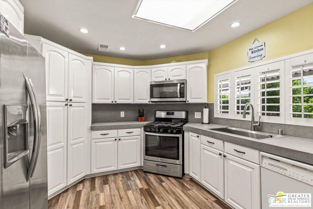 Photo of Listing #25601633PS