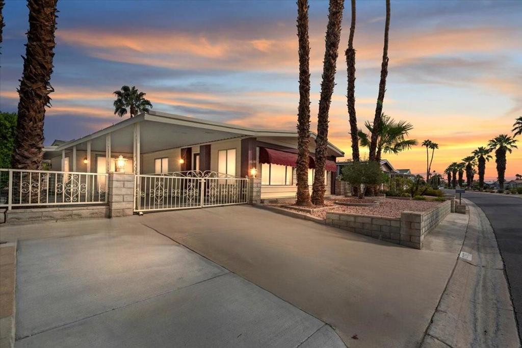 73192 Palm Greens Parkway, Palm Desert