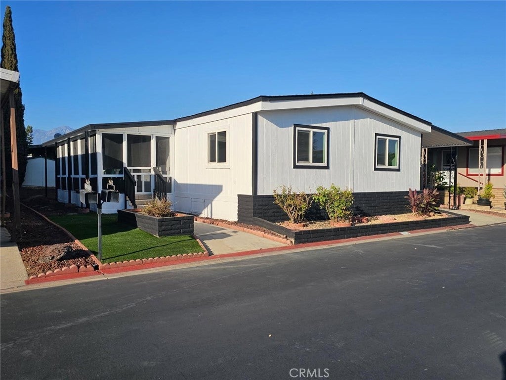 Photo of Listing #TR25233986