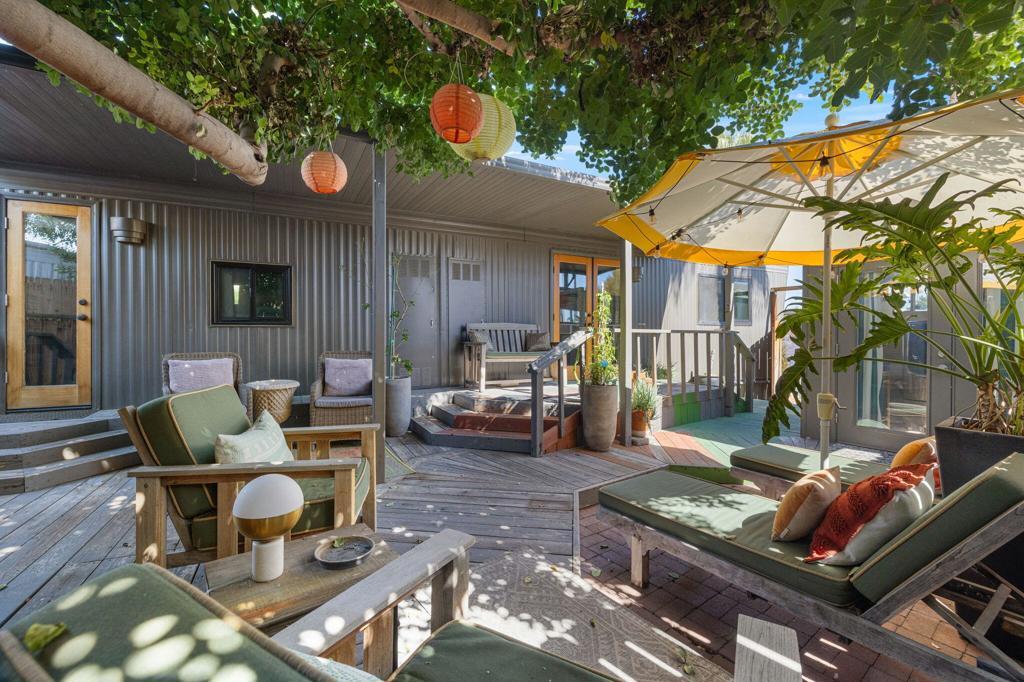 Photo of Listing #219136679DA