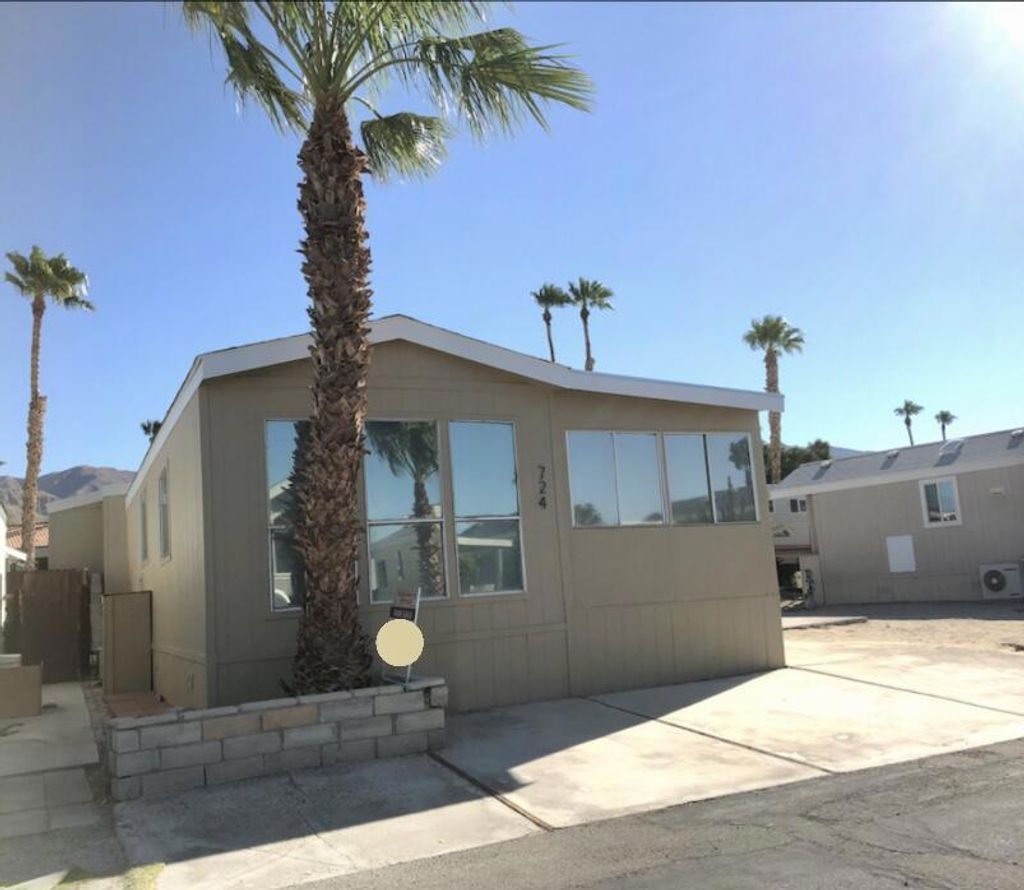 74711 Dillon Rd Spc 724, Desert Hot Springs
