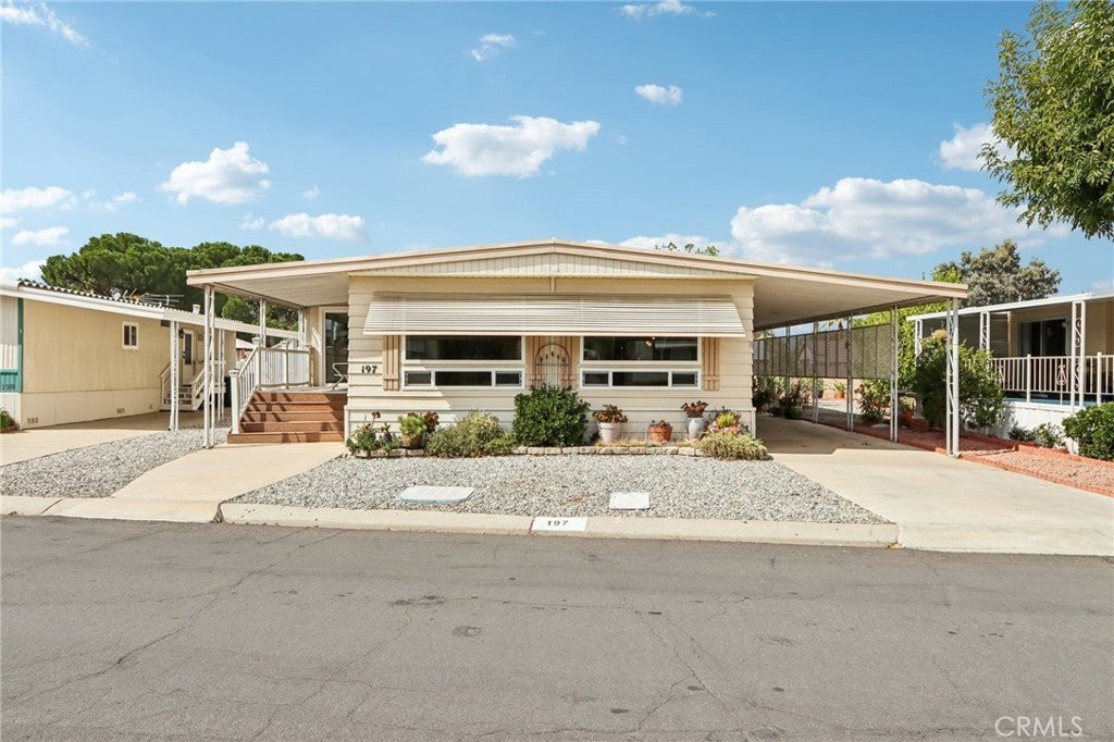 Photo of Listing #SW25239352