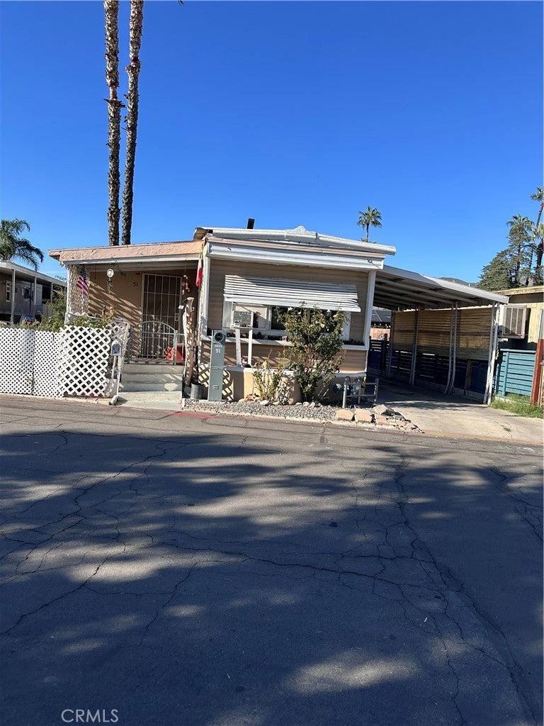 Photo of Listing #IV25241093