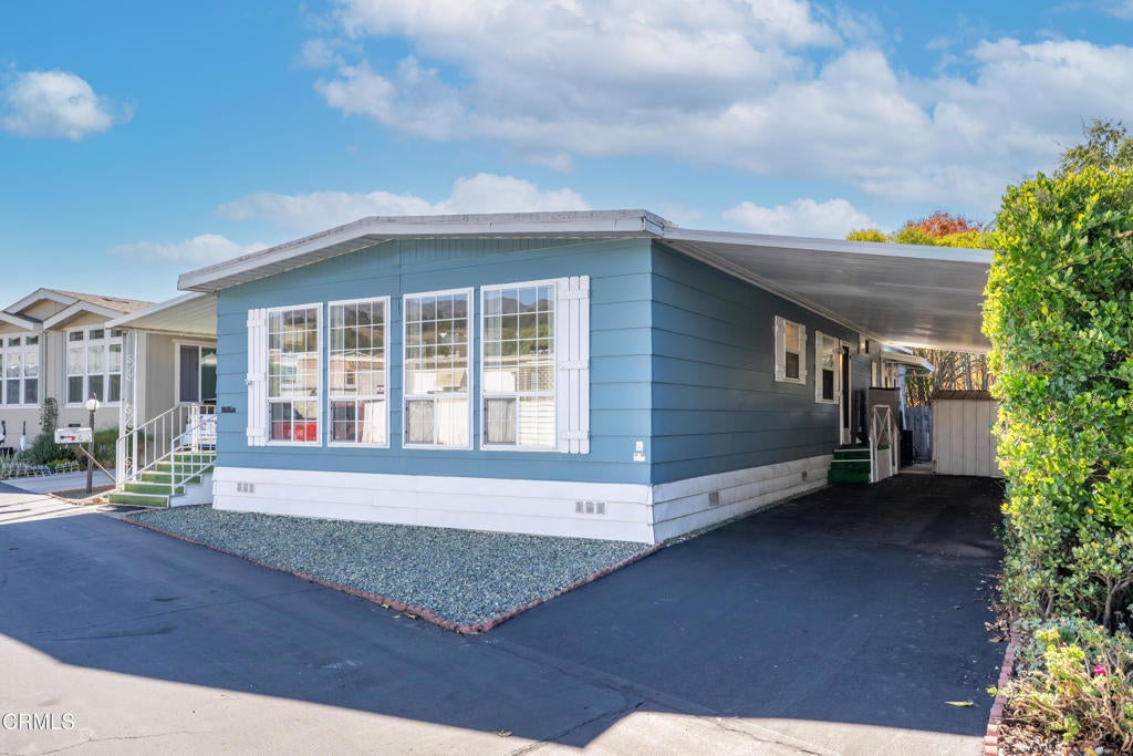 Photo of Listing #V1-32912