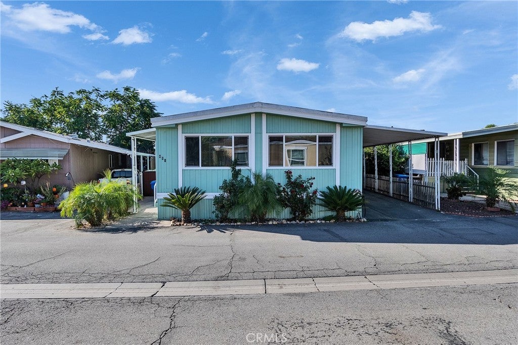 Photo of Listing #PW25244952