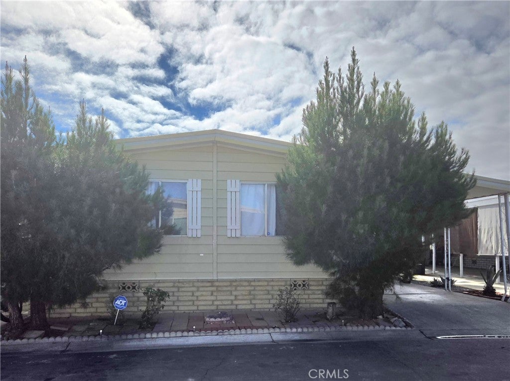 Photo of Listing #SW25247301