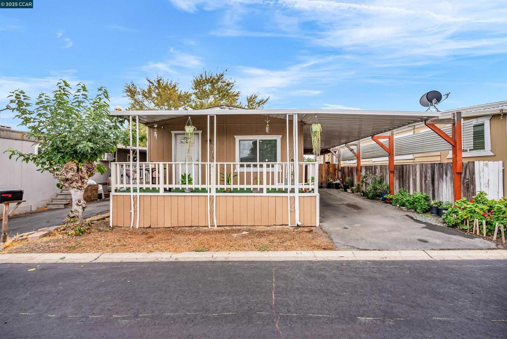 93 La Habra, Pittsburg