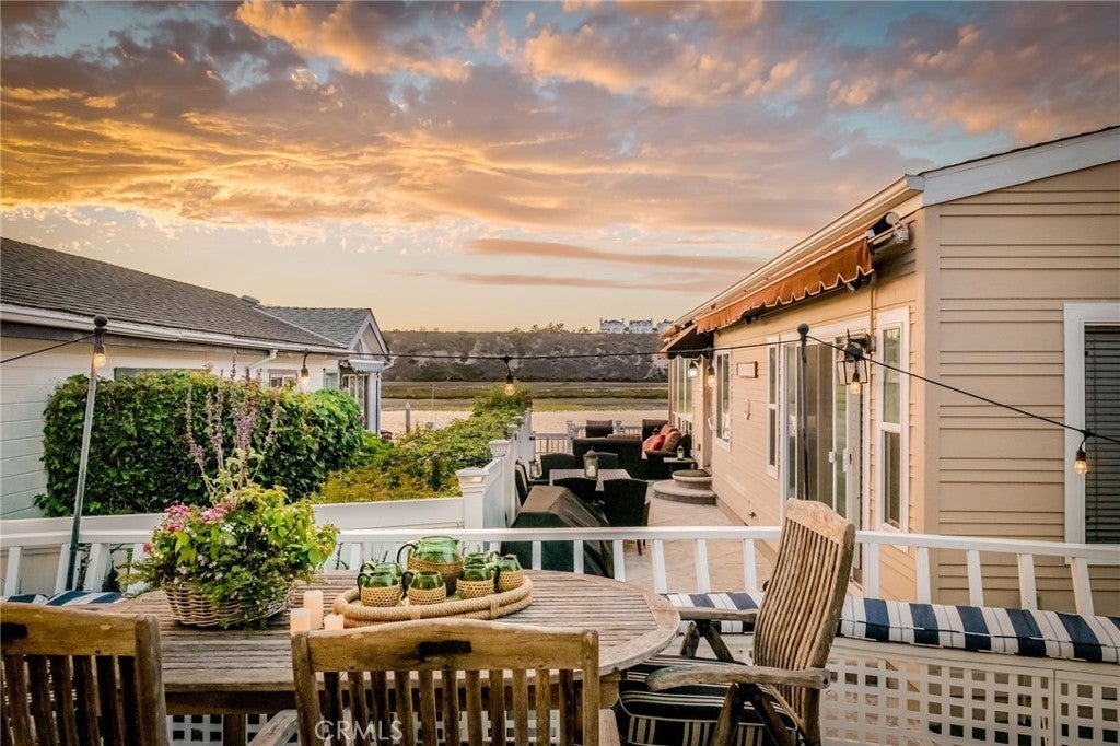 Photo of Listing #OC25248190