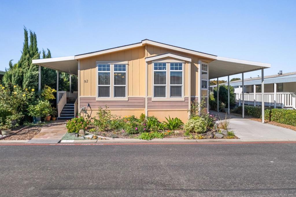 Photo of Listing #ML82019405