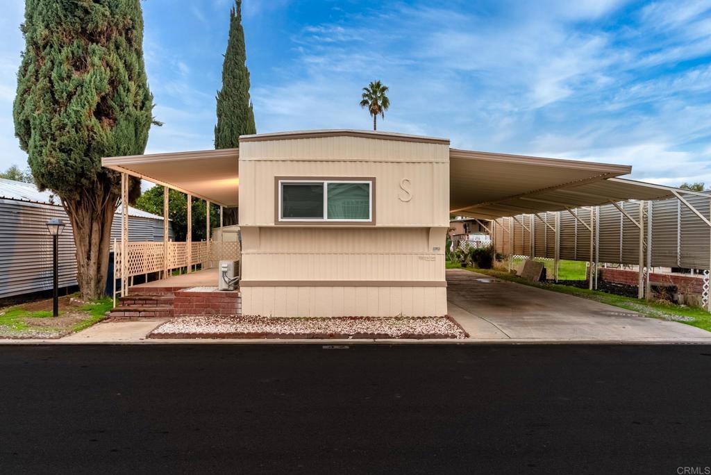 Photo of Listing #PTP2508312