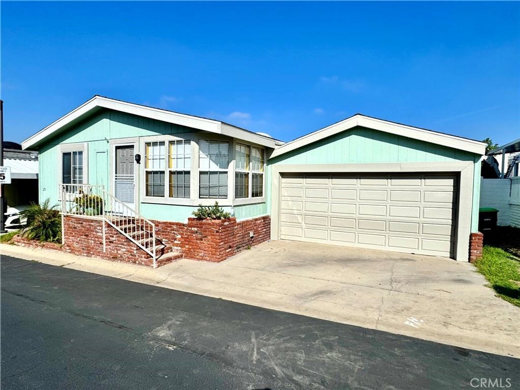 23301 Ridge Route Drive # 175, Laguna Hills