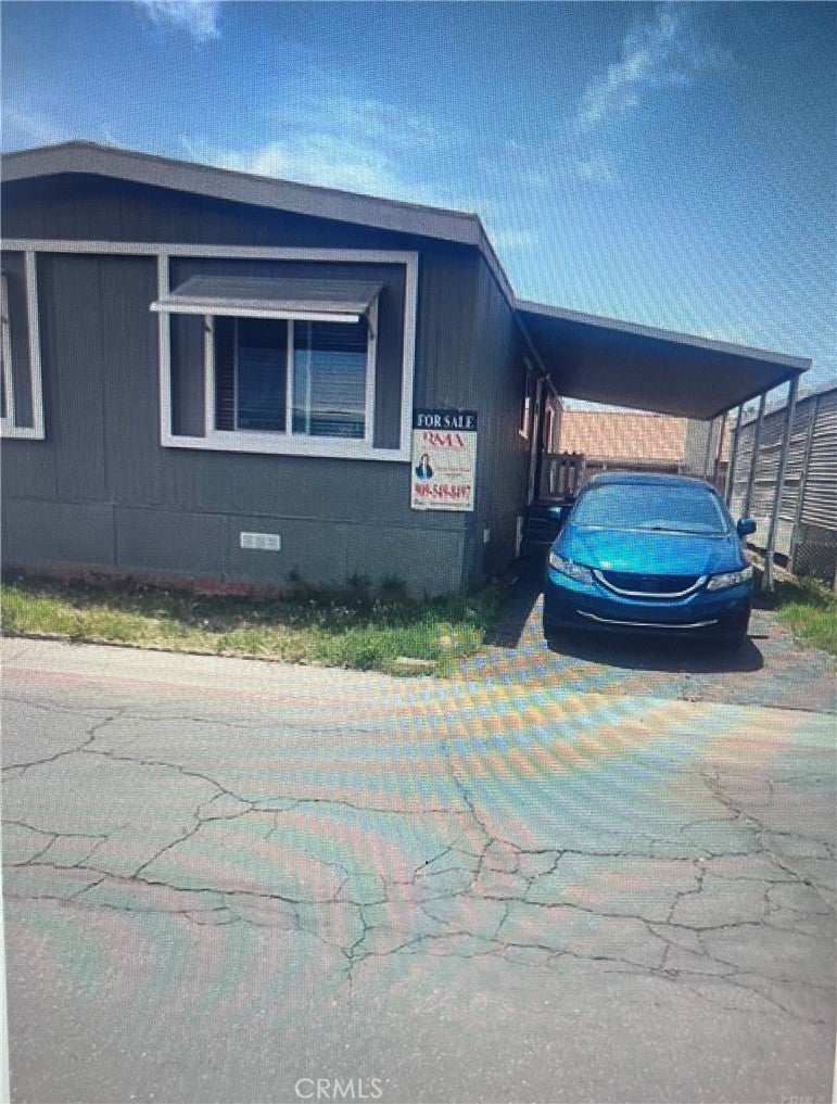 Photo of Listing #IV25255045