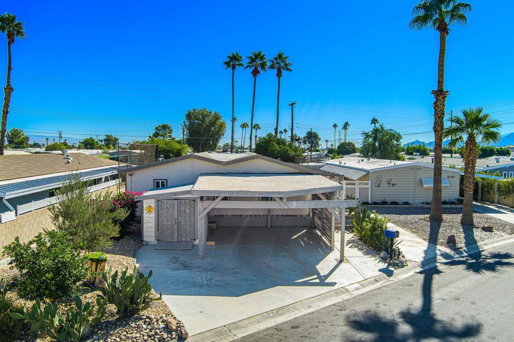 33204 Laredo Circle, Thousand Palms