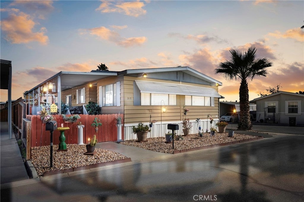 317 Nita, Bakersfield