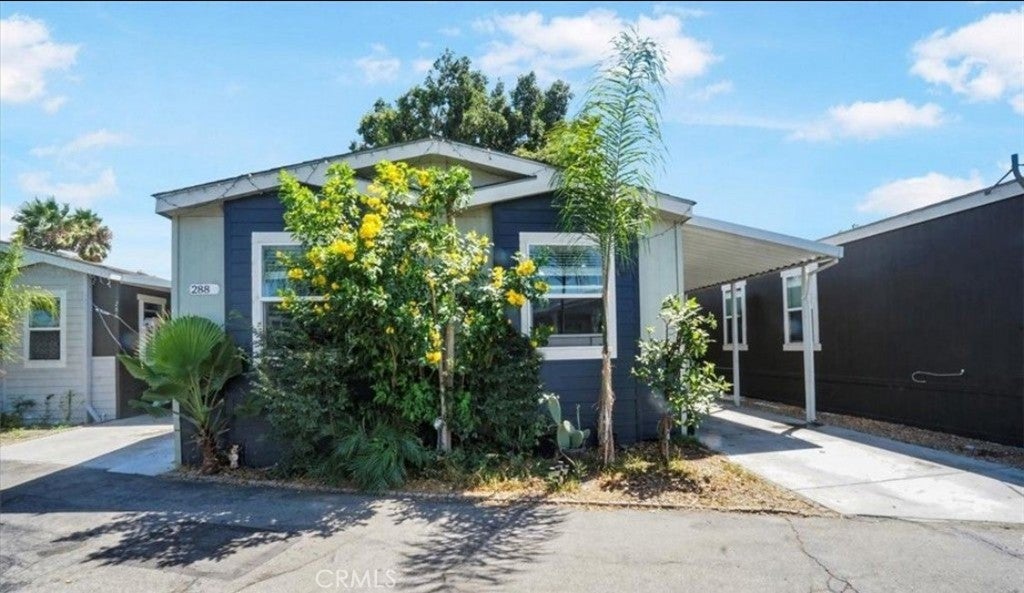 Photo of Listing #DW25256776