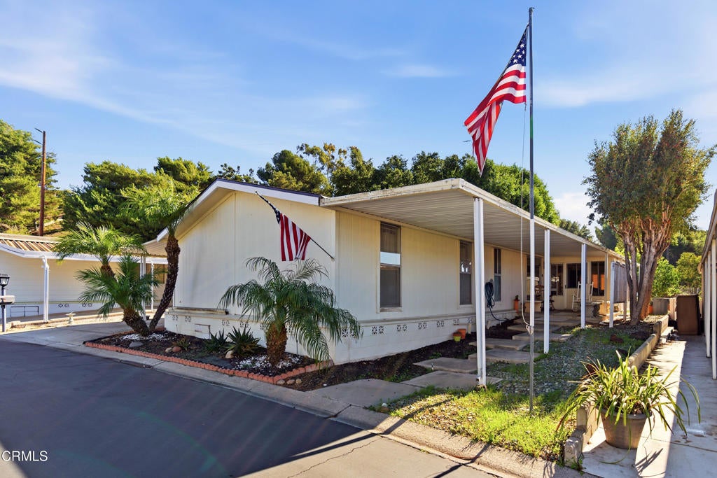 Photo of Listing #V1-33340