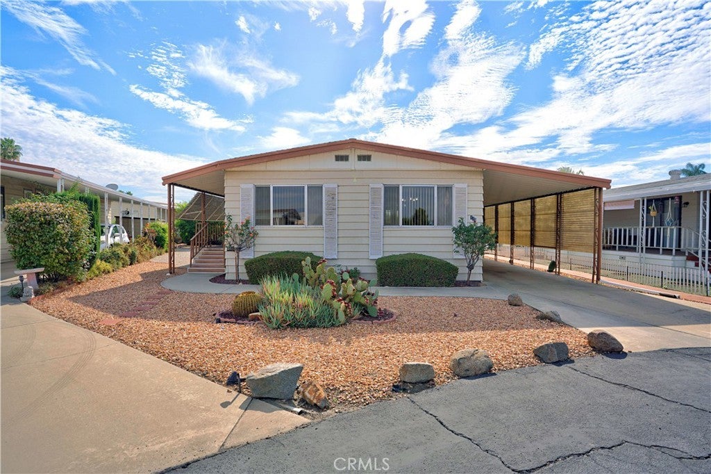 Photo of Listing #SW25259335