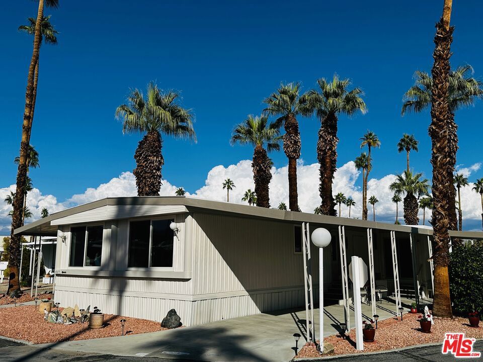 Photo of Listing #25621051