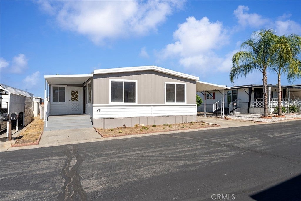 Photo of Listing #IV25249411