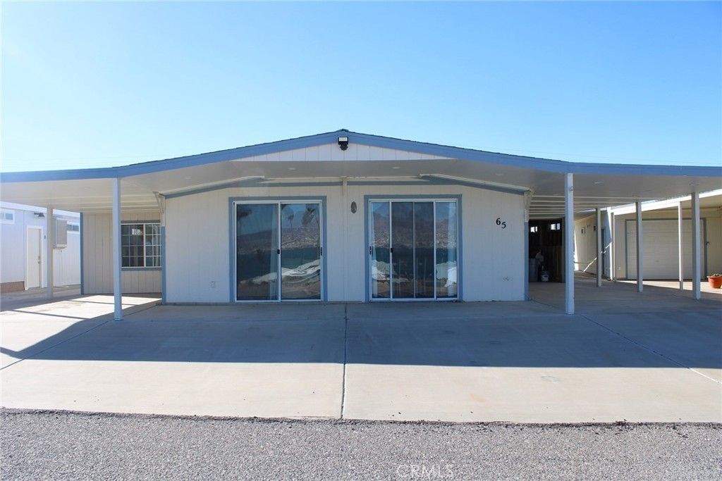 65 2nd St. Havasu Lake Ca 92363, Needles
