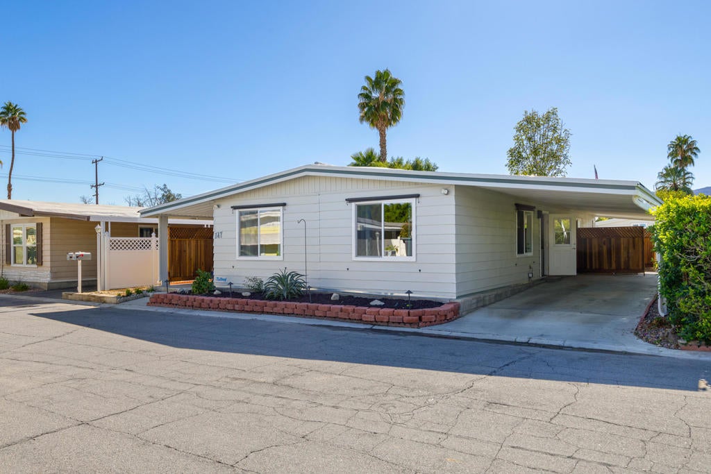 Photo of Listing #219139722DA