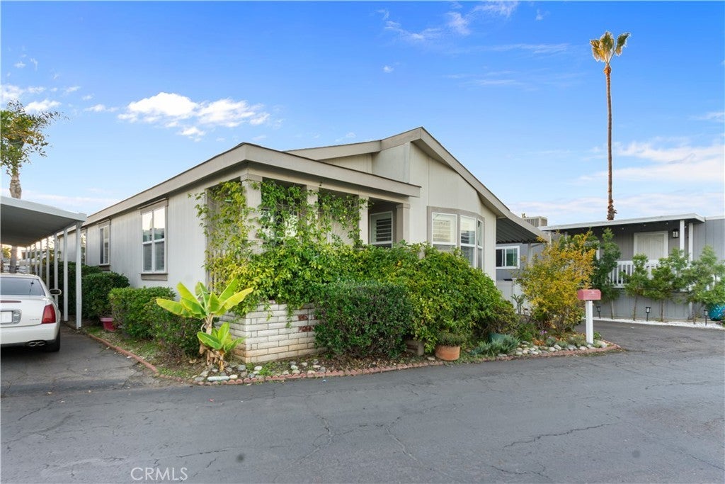 Photo of Listing #ND25267931