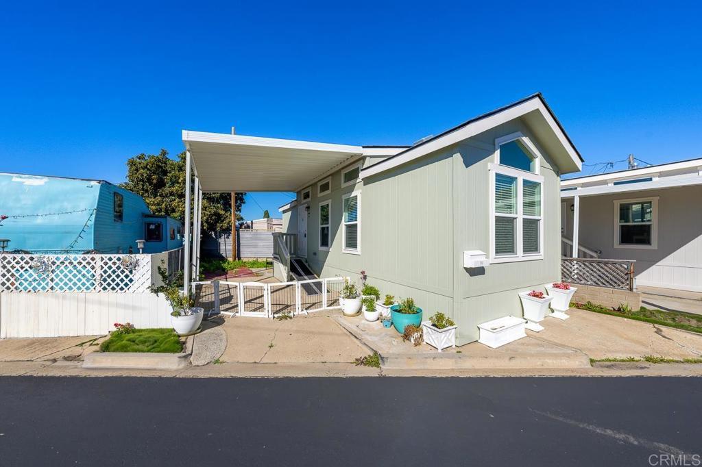 Photo of Listing #PTP2509061