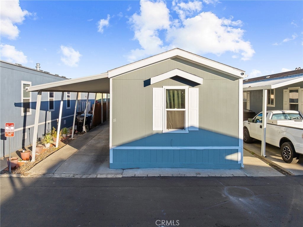 Photo of Listing #IV25273650