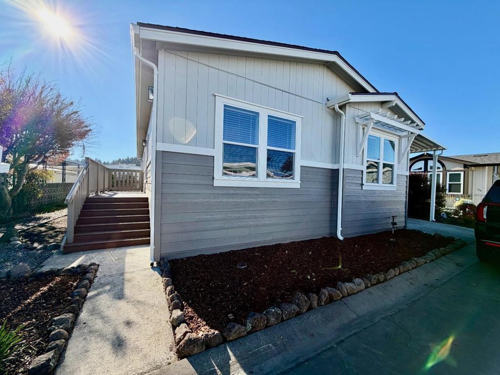 Photo of Listing #ML82029301