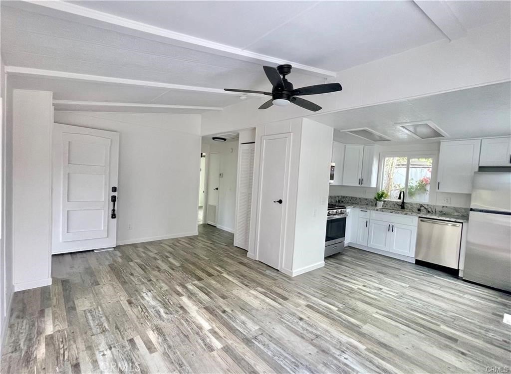 Photo of Listing #OC25276269