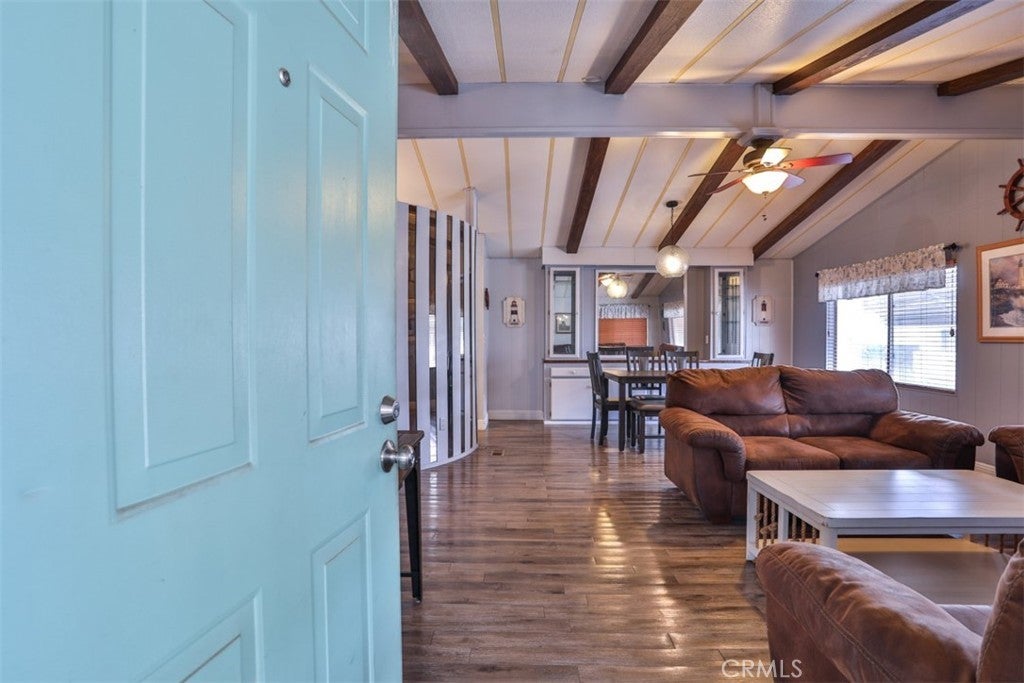 Photo of Listing #CV25281981