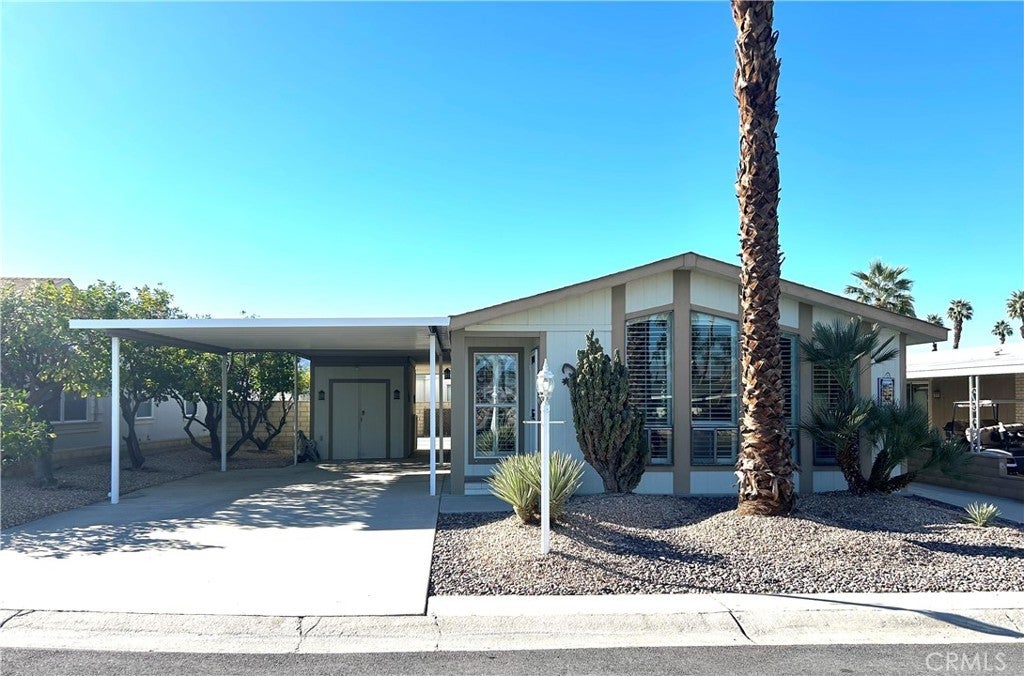 42605 Vanadium, Palm Desert