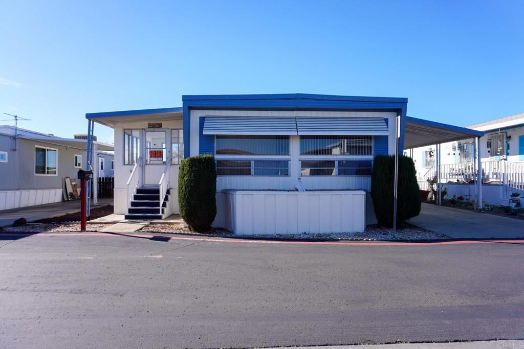 Photo of Listing #PTP2600273