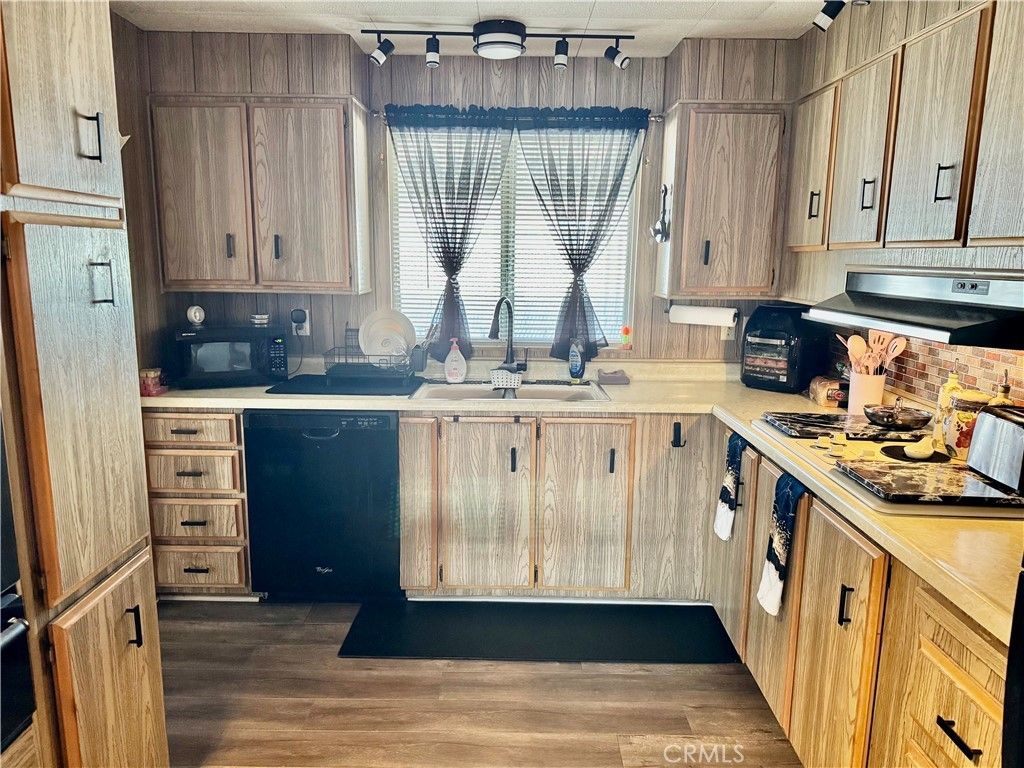 601 N Kirby, Hemet