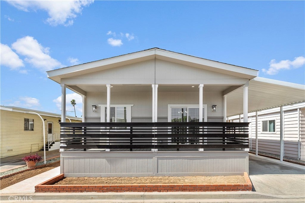 Photo of Listing #OC26005753