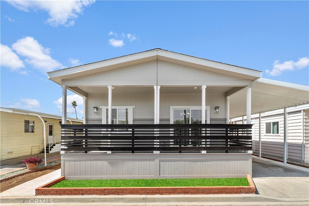 Photo of Listing #OC26005753