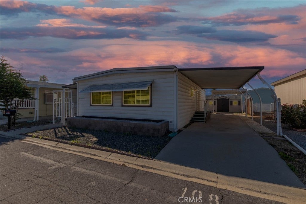 Photo of Listing #SW26003395