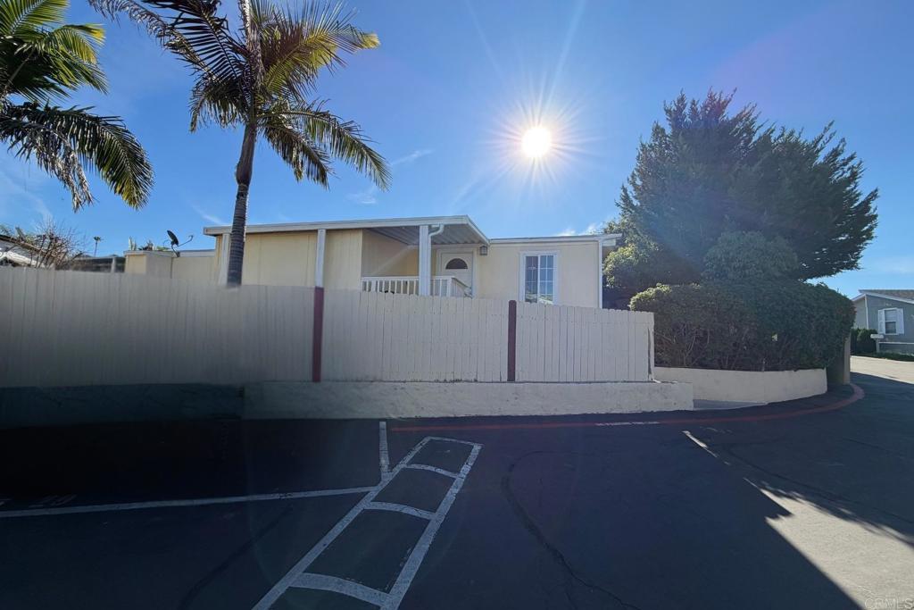 Photo of Listing #NDP2600342